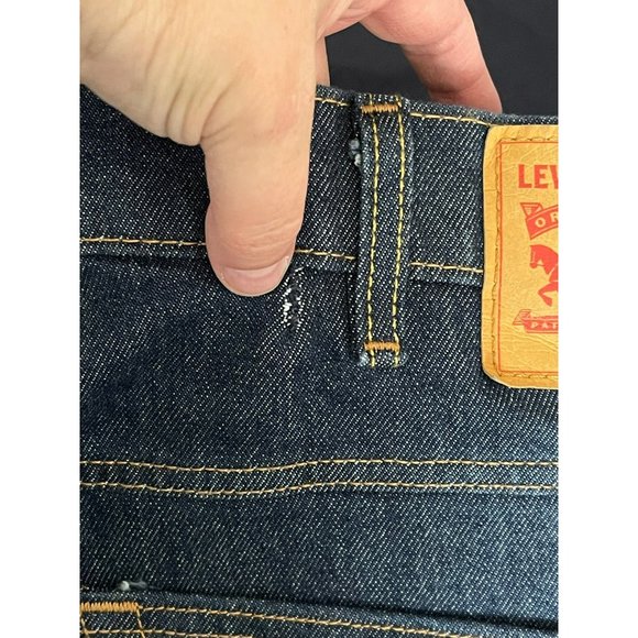 Levi’s Mens 501 Original Dark Wash Straight Fit Jeans - Picture 12 of 12